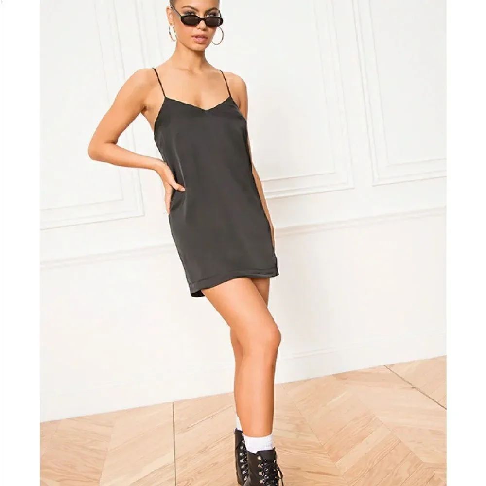 Superdown alexis black mini slip dress size XS